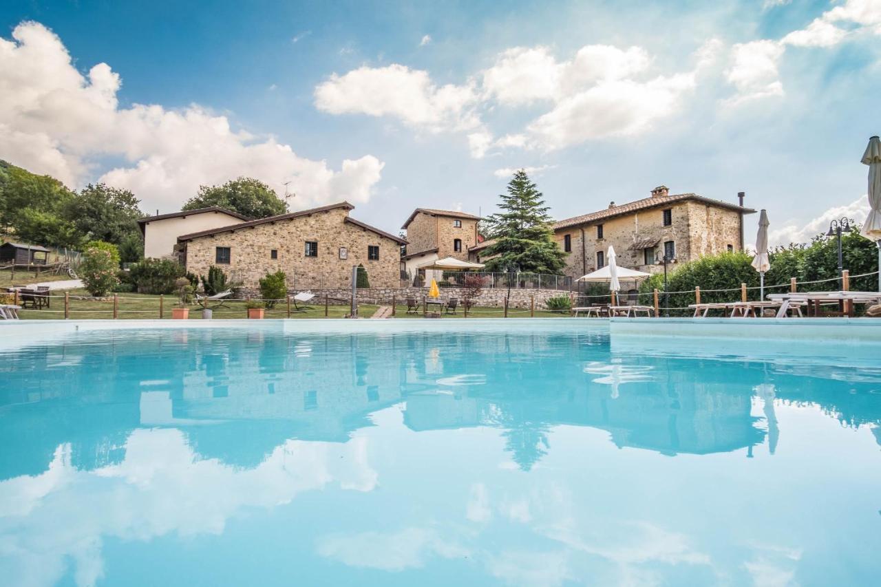 Agriturismo Goccia Di Luna Умбертиде Экстерьер фото
