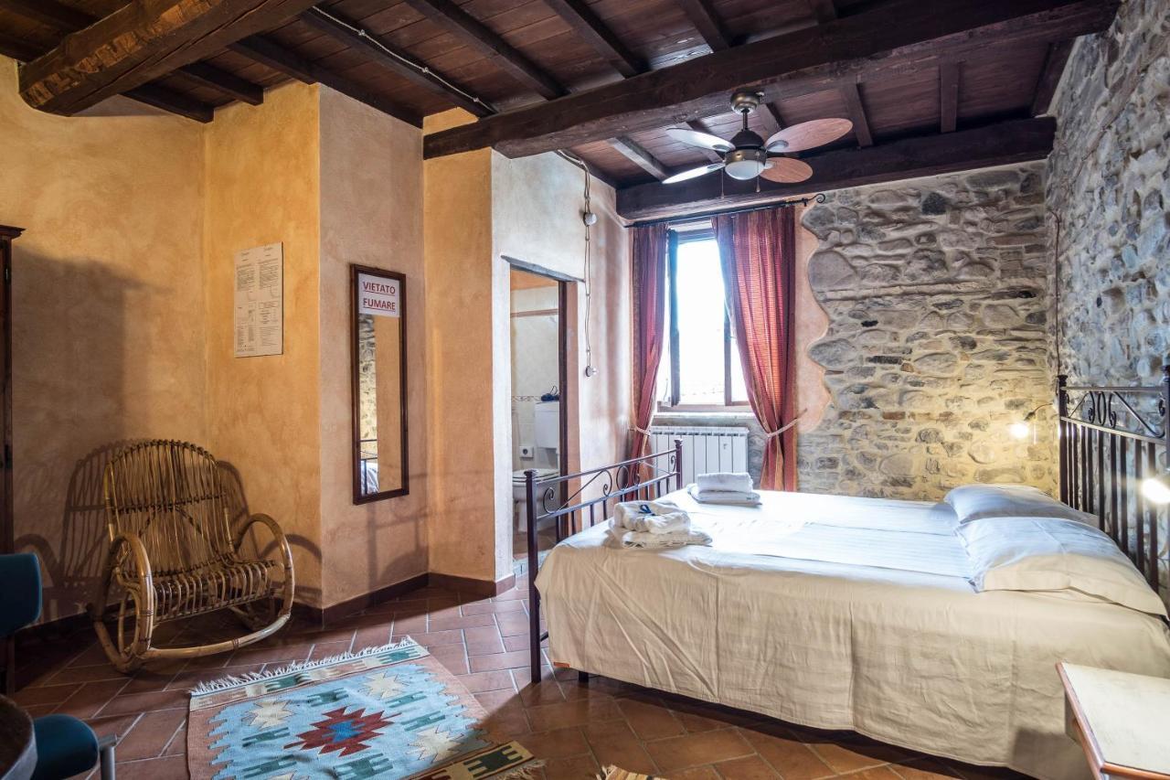 Agriturismo Goccia Di Luna Умбертиде Экстерьер фото