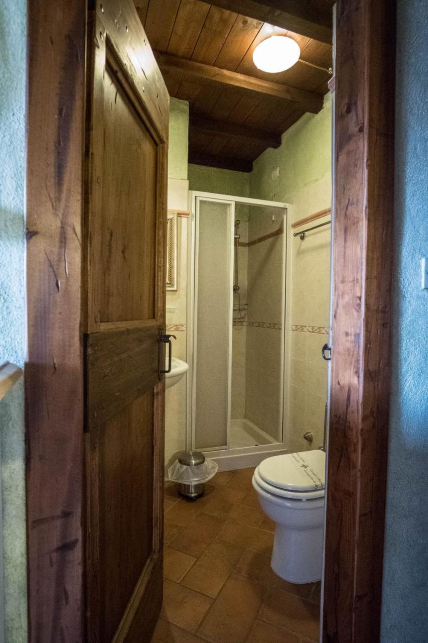 Agriturismo Goccia Di Luna Умбертиде Экстерьер фото